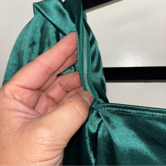 Fashion Nova Green Puff Sleeve Crop Blouse Size XS - Picture 12 of 15